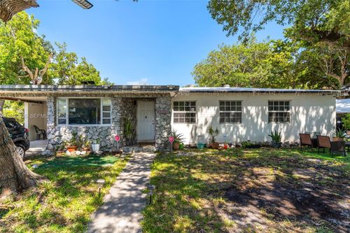 13075 Nw 16th Ave, North Miami, FL, 33167-1611 | Card Image