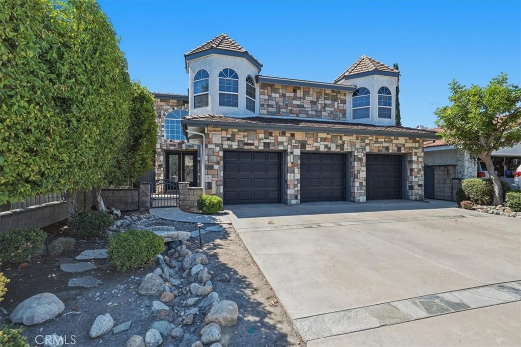 Residential in Canyon Lake 3