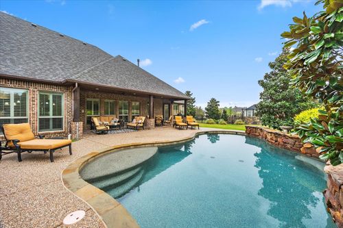 233 Mockingbird Ln, Heath, TX, 75032-8703 | Card Image