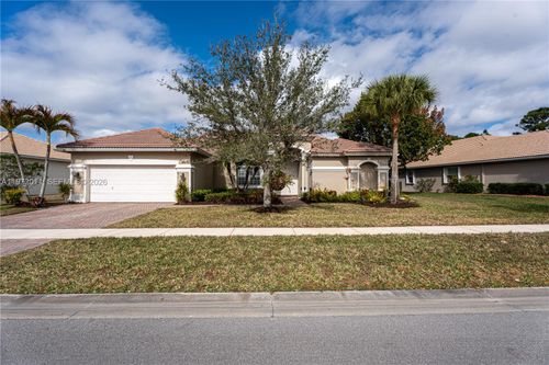6918 Se Sleepy Hollow Ln, Stuart, FL, 34997-4756 | Card Image