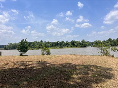 28435 Mendecino Glen Ln, Huffman, TX, 77336-1437 | Card Image