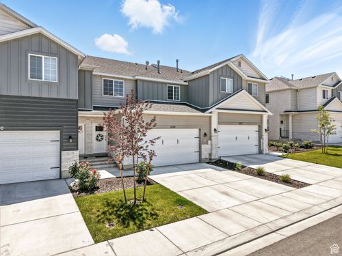 5084 E Lakefield Dr, Eagle Mountain, UT, 84005-6569 | Card Image