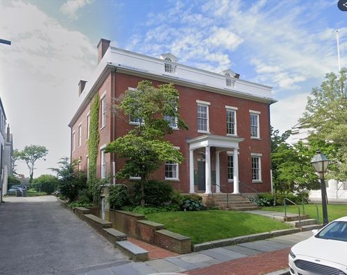 32 William St, New Bedford, MA, 02740-6276 | Card Image