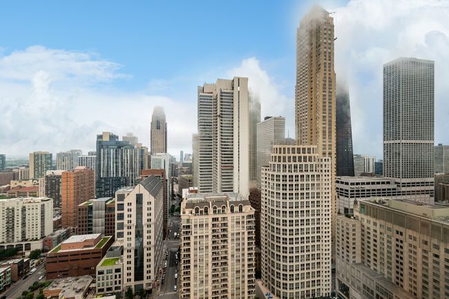 APT-3707 - 30 E Huron St, Condo with 2 bedrooms, 1 bathrooms and null parking in CHICAGO IL | Image 13