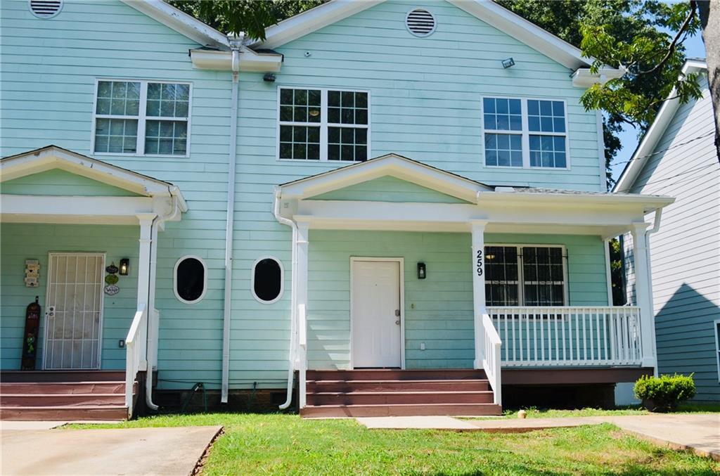 Residential Lease in Atlanta