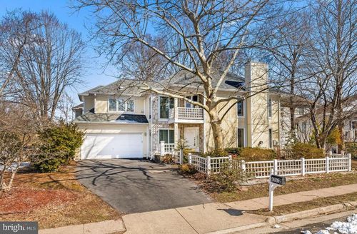 47672 Pennrun Way, STERLING, VA, 20165-7444 | Card Image