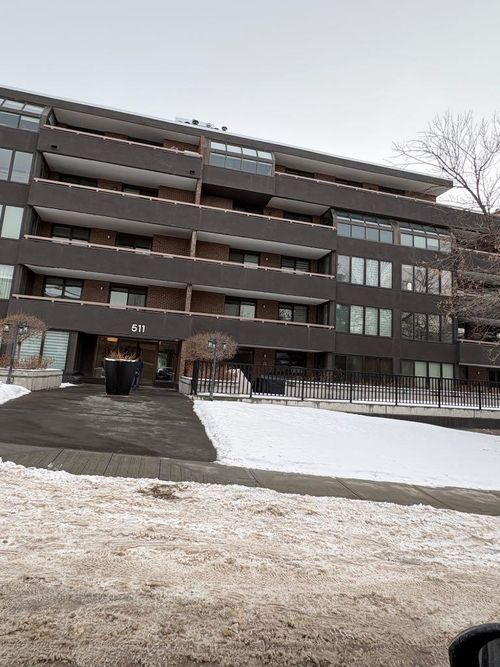 203-511 56 Ave Sw, Calgary, AB, T2V0G6 | Card Image