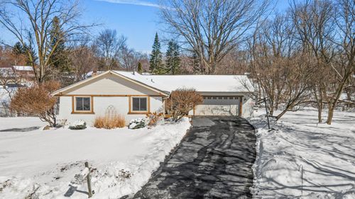 18830 Pheasant Cir, Eden Prairie, MN, 55346-3924 | Card Image