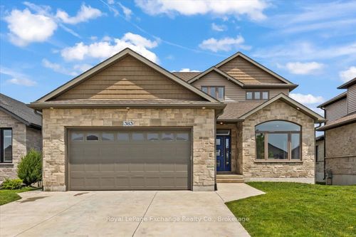 383 Northport Dr, Port Elgin, ON, N0H2C8 | Card Image