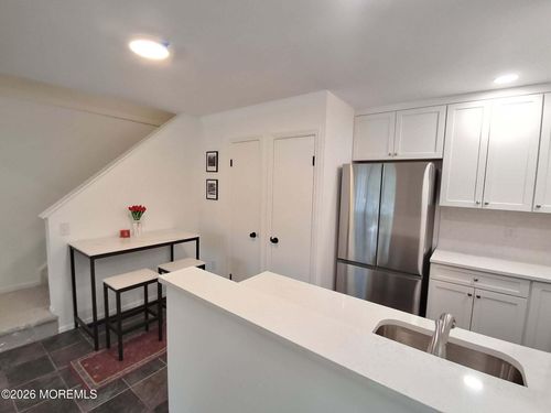 26 Larkspur Ct, Bedminster, NJ, 07921-1510 | Card Image
