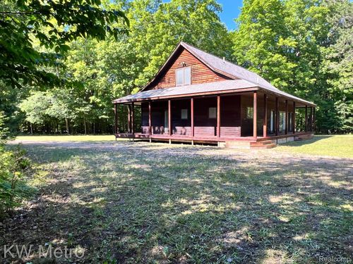 11213 Hassler Woods Trl, Alanson, MI, 49706-9290 | Card Image