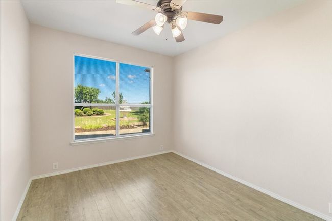 5786 Walnut Creek Dr, House other with 4 bedrooms, 3 bathrooms and null parking in Fort Worth TX | Image 14