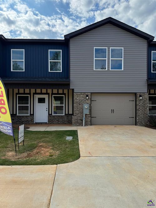 312 Beau Claire Cir, Byron, GA, 31008 | Card Image
