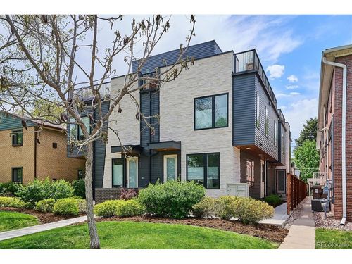2061 S Milwaukee St, Denver, CO, 80210-3520 | Card Image
