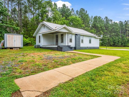 3080 Ken Miller Rd, Rutherfordton, NC, 28139-6862 | Card Image