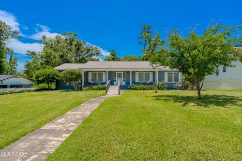 1016 Morgan Ave, Chattahoochee, FL, 32324-1915 | Card Image