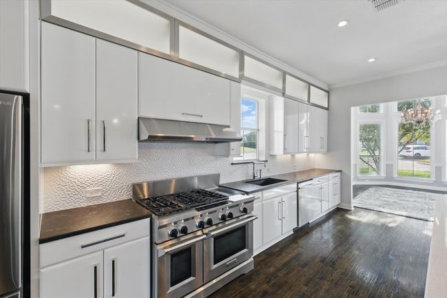 2023 Crockett Cir, House other with 4 bedrooms, 4 bathrooms and null parking in Irving TX | Image 9