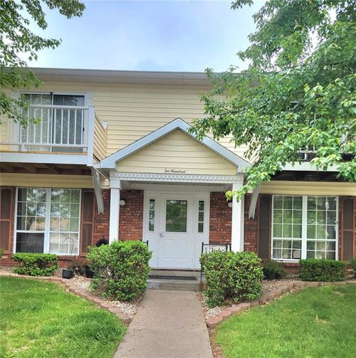 203 Huckleberry Heights Dr, Hannibal, MO, 63401-5678 | Card Image