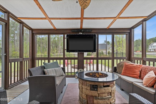 140 W Huckleberry Way, House other with 3 bedrooms, 2 bathrooms and 2 parking in Rocky Point NC | Image 74