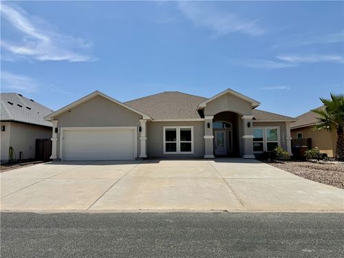 15901 Cozumel Dr, Corpus Christi, TX, 78418-6634 | Card Image