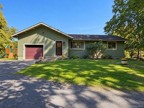 40 Fairway Drive, Greenville, NY, 12431 | Card Image