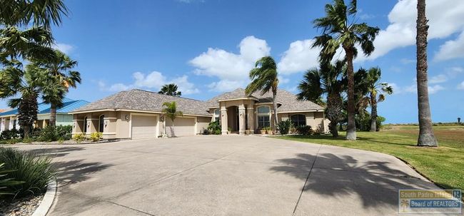 22 Laguna Madre Dr, House other with 4 bedrooms, 4 bathrooms and 3 parking in Laguna Vista TX | Image 48