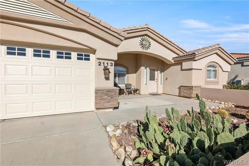 2113 E Desert Lakes Dr, Fort Mohave, AZ, 86426-6813 | Card Image