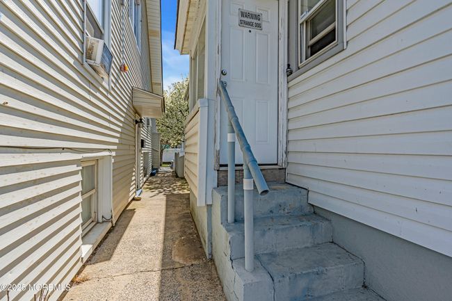 401 3 Rd Ave, House other with 7 bedrooms, 3 bathrooms and null parking in Asbury Park NJ | Image 50