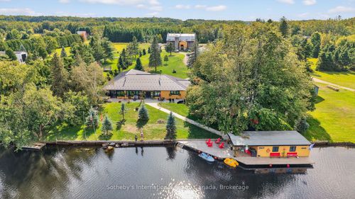 1082 Beaumont Farm Rd, Bracebridge, ON, P1L1X2 | Card Image