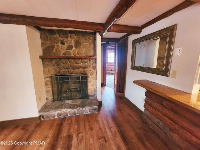 Fireplace | Image 25