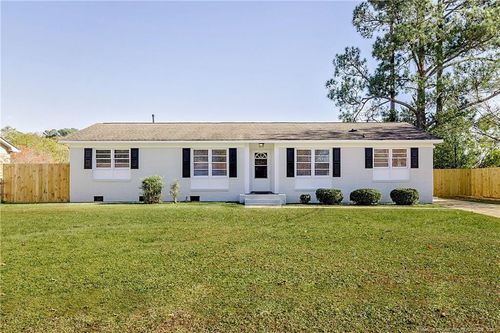 5212 Longbranch Drive, Fayetteville, NC, 28303 | Card Image