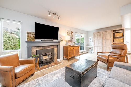 22-41449 Government Rd, Squamish, BC, V8B0G4 | Card Image