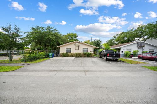 1-2-2840 Nw 13th Ct, Fort Lauderdale, FL, 33311-5234 | Card Image