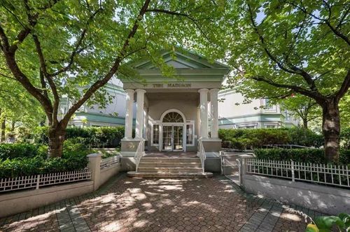 111-2990 Princess Cres, Coquitlam, BC, V3B7R3 | Card Image