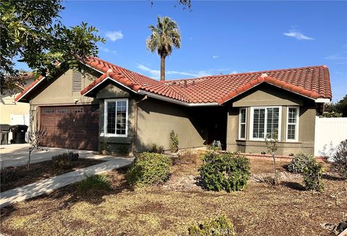 2181 Devonshire Dr, Corona, CA, 92879-3163 | Card Image