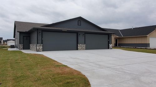 9179 N Chris Ct, Bel Aire, KS, 67226 | Card Image