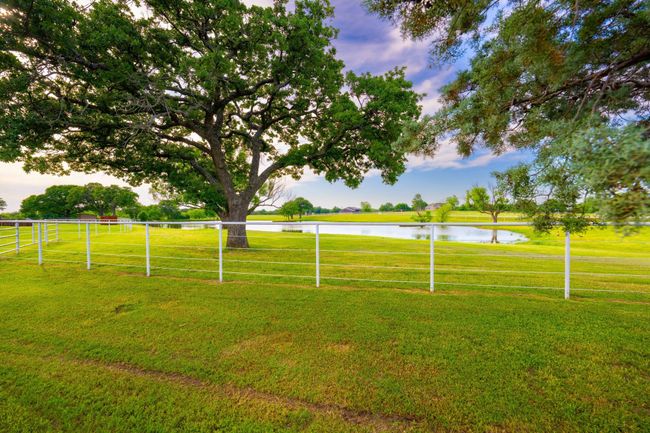 7583 Mountain View Rd, Home with 4 bedrooms, 4 bathrooms and null parking in Aubrey TX | Image 22