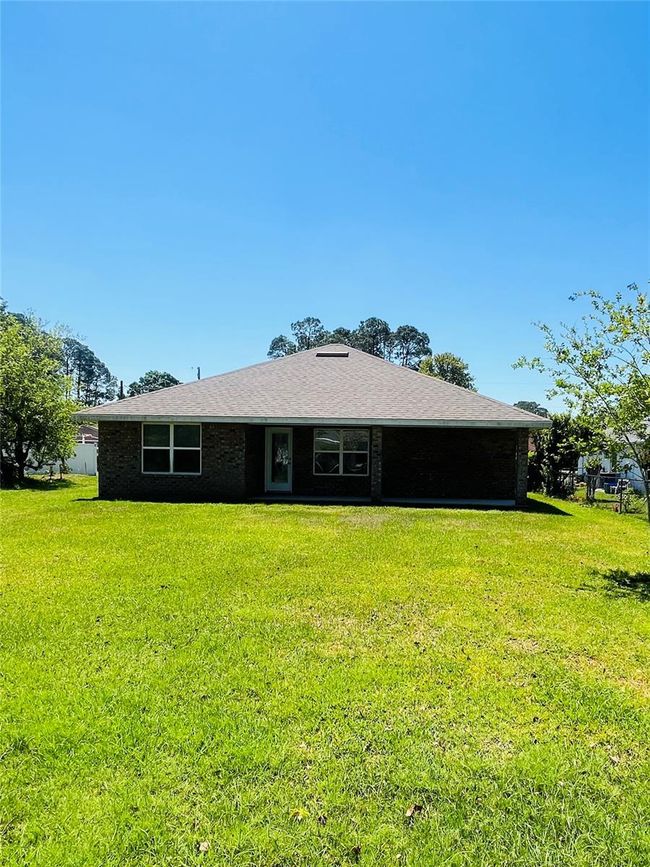 Yard | Image 20