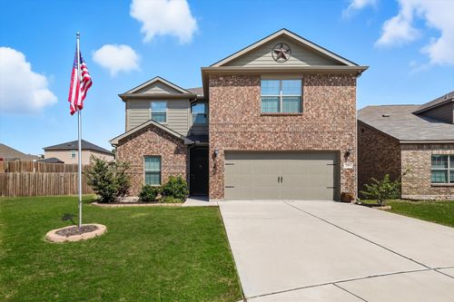 204 Point Rider Rd, Newark, TX, 76071-3230 | Card Image