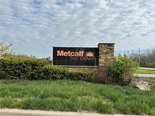 20923 Floyd St, Bucyrus, KS, 66013-9102 | Card Image