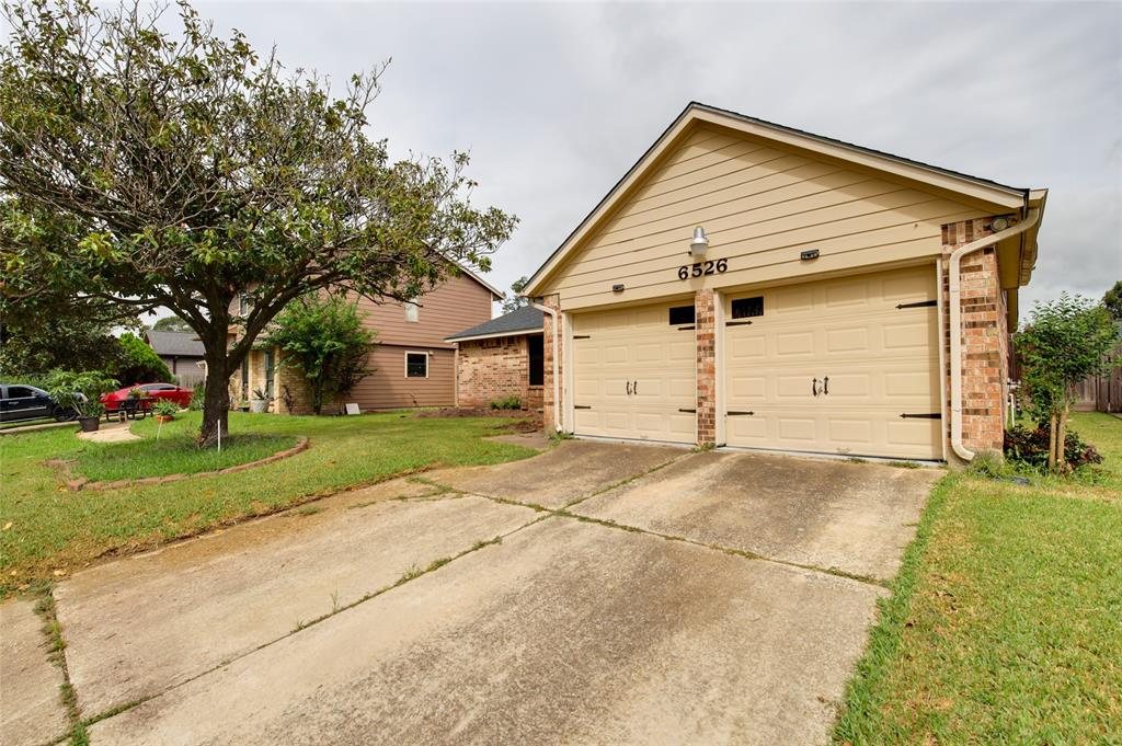 Foxfern Cir, Houston, TX 77049