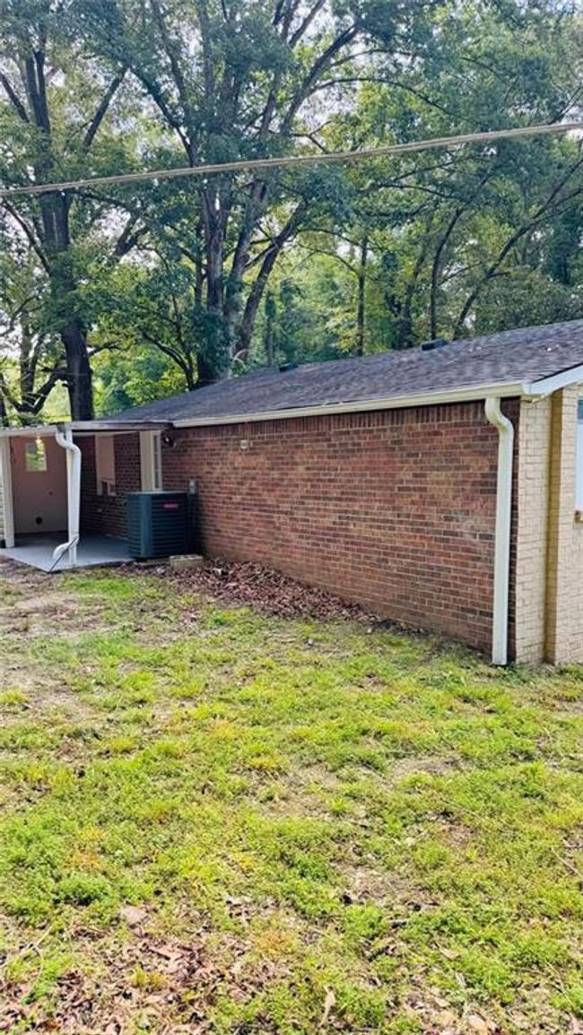 6197 Union Grove Rd, House other with 2 bedrooms, 2 bathrooms and null parking in Lithia Springs GA | Image 28