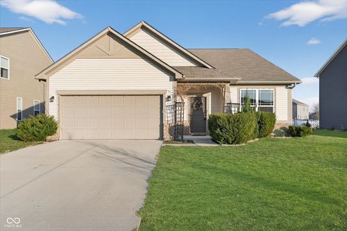 1849 Turning Leaf Dr, Franklin, IN, 46131-6985 | Card Image