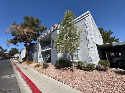 l11-3823 S Maryland Pkwy, Las Vegas, NV, 89119-7539 | Card Image