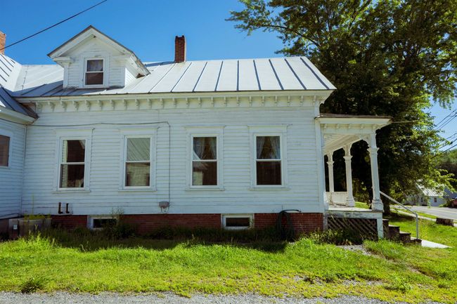 366 S Main St, House other with 4 bedrooms, 2 bathrooms and null parking in Bradford VT | Image 37