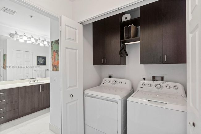 APT-603 - 2401 Ne 65 Th St, Condo with 3 bedrooms, 2 bathrooms and null parking in Fort Lauderdale FL | Image 21