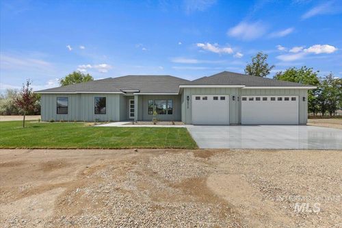26215 Reed Ln, Wilder, ID, 83676-5705 | Card Image
