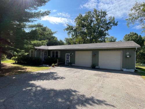 2799 W Territorial Rd, Rives Junction, MI, 49277-9722 | Card Image