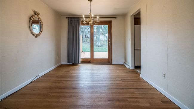 3229 Sundale Dr, House other with 3 bedrooms, 3 bathrooms and 2 parking in Glenshaw PA | Image 9