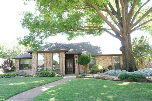 715 Clayton Cir, Coppell, TX, 75019-2805 | Card Image